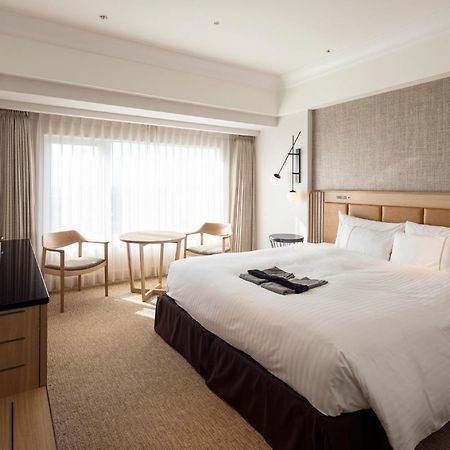 Kobe Bay Sheraton Hotel & Towers Екстериор снимка