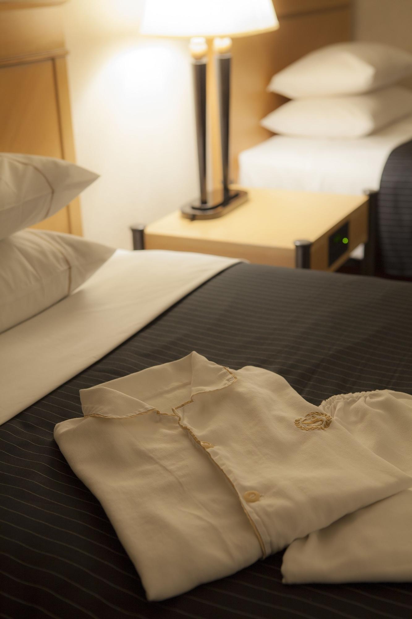 Kobe Bay Sheraton Hotel & Towers Екстериор снимка