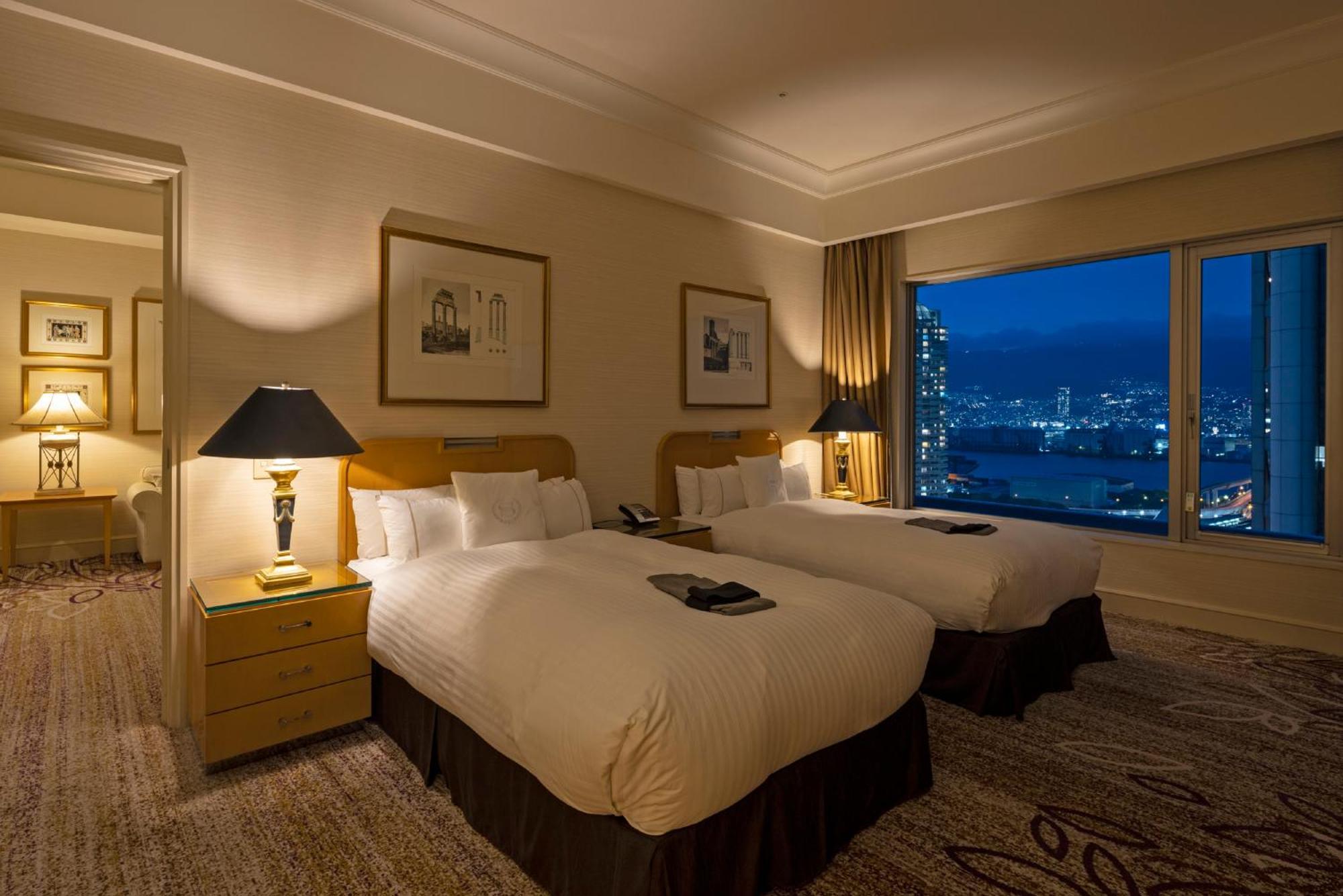 Kobe Bay Sheraton Hotel & Towers Екстериор снимка