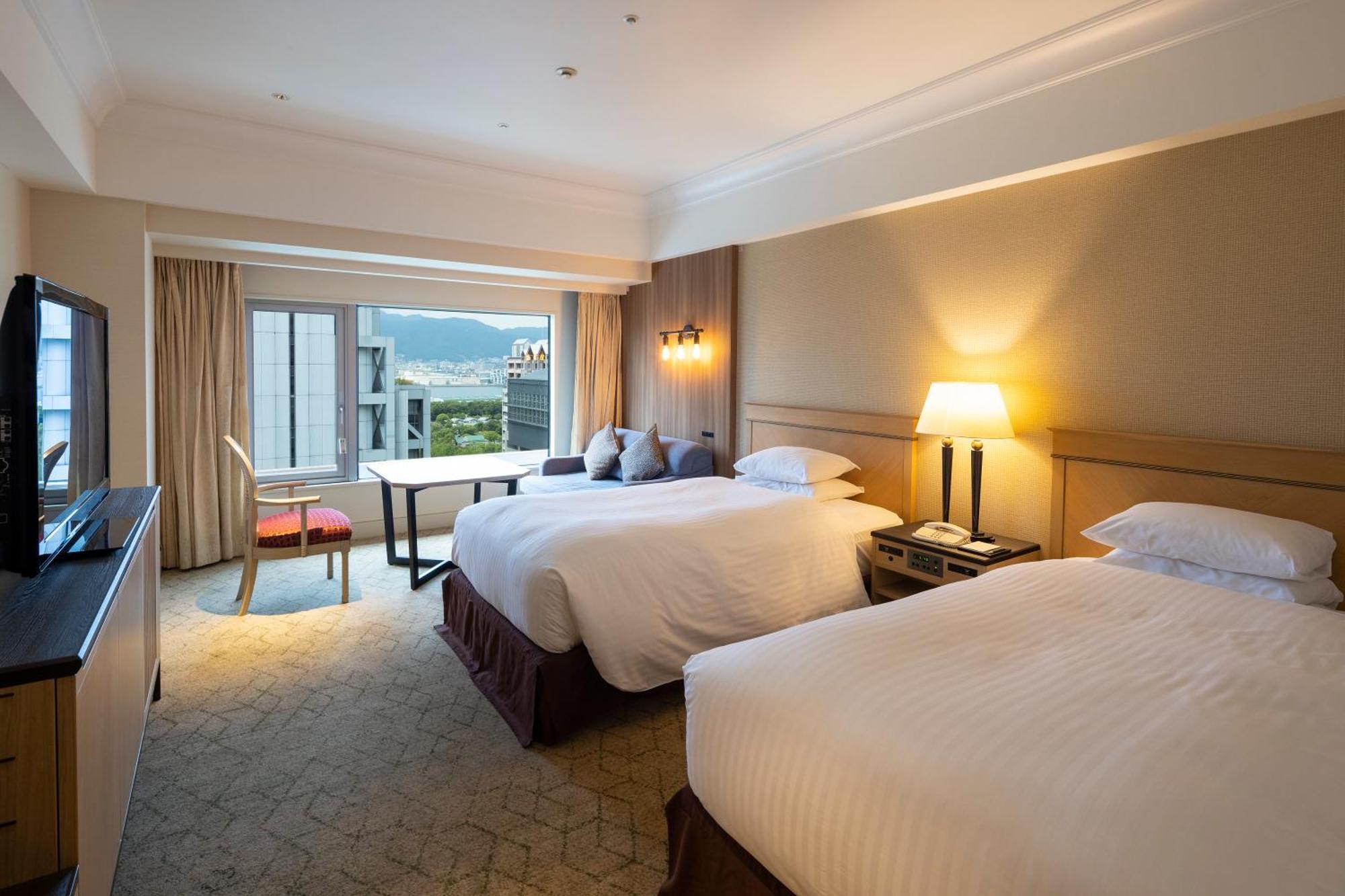 Kobe Bay Sheraton Hotel & Towers Екстериор снимка