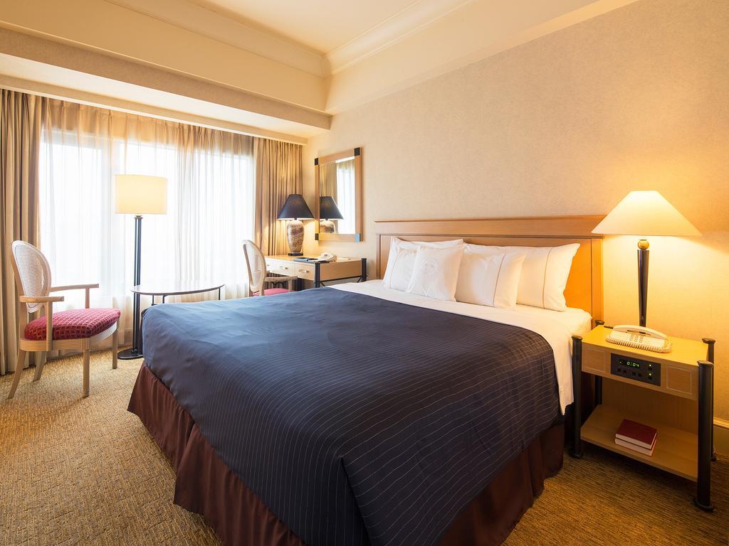 Kobe Bay Sheraton Hotel & Towers Стая снимка
